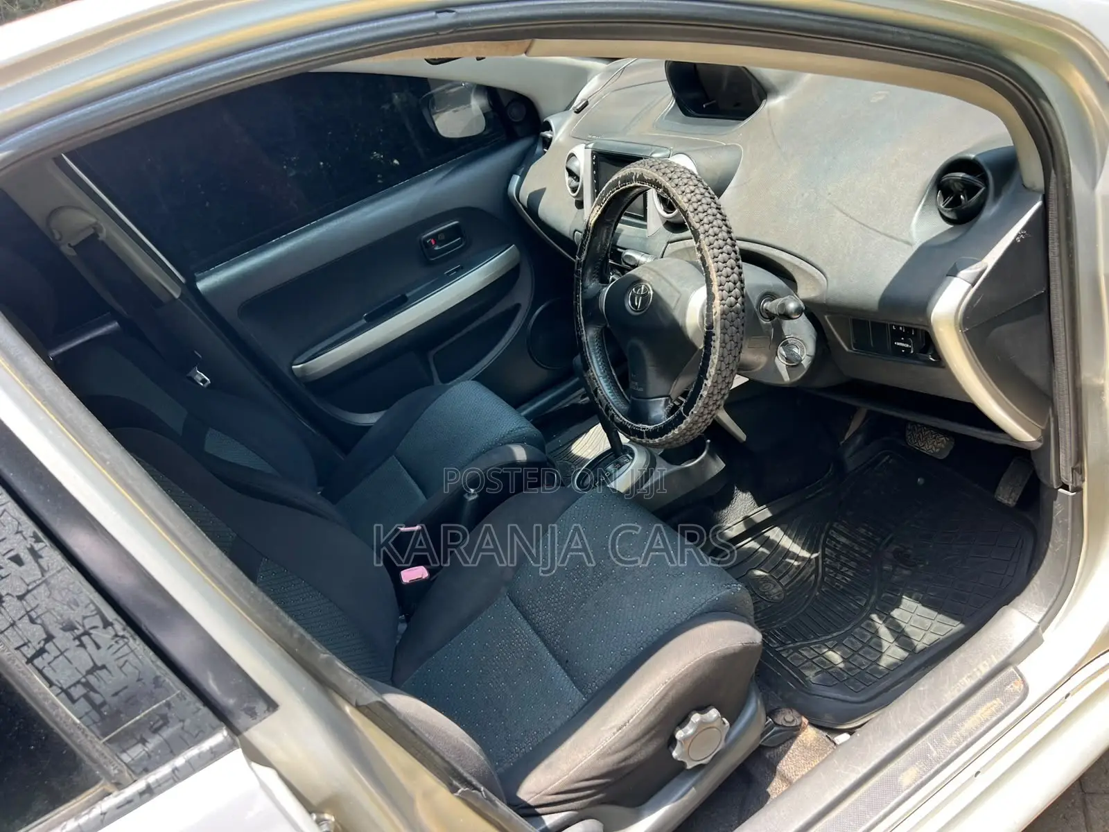 Toyota IST 2006 Silver