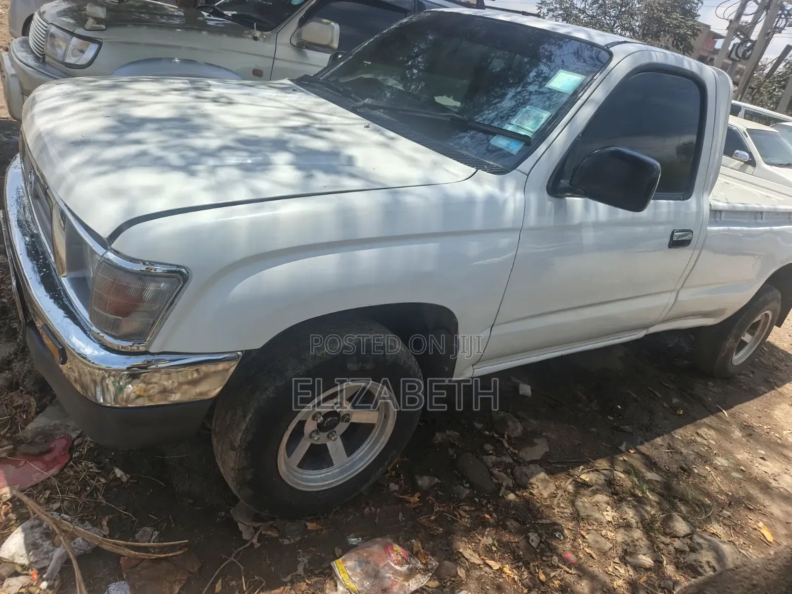 Toyota Hilux 2003 White