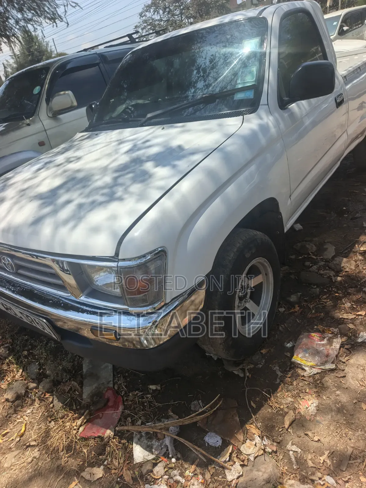 Toyota Hilux 2003 White