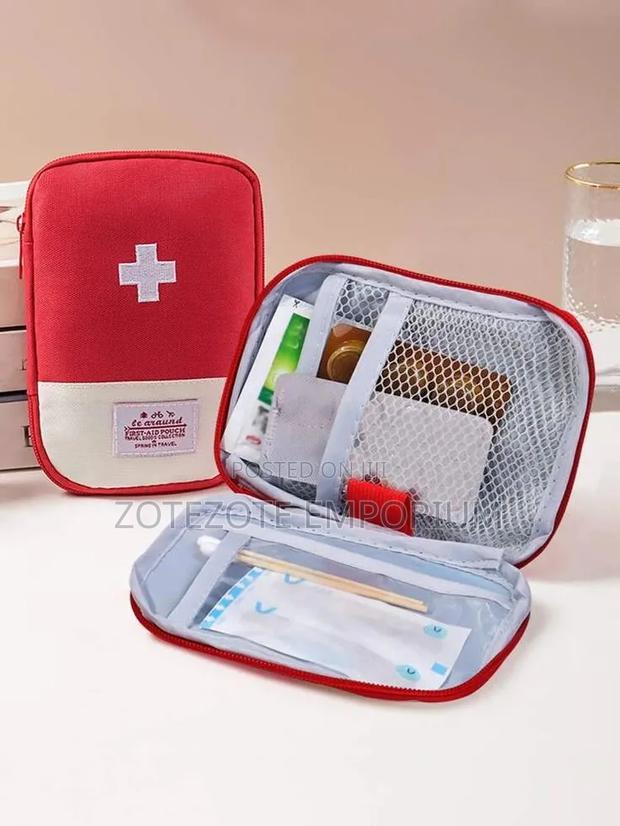 First Aid Pouch - thumbnail 2