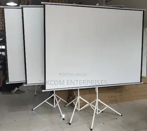 Tripod 180CM BY 180CM Tripod Projector Screen 70"By70"