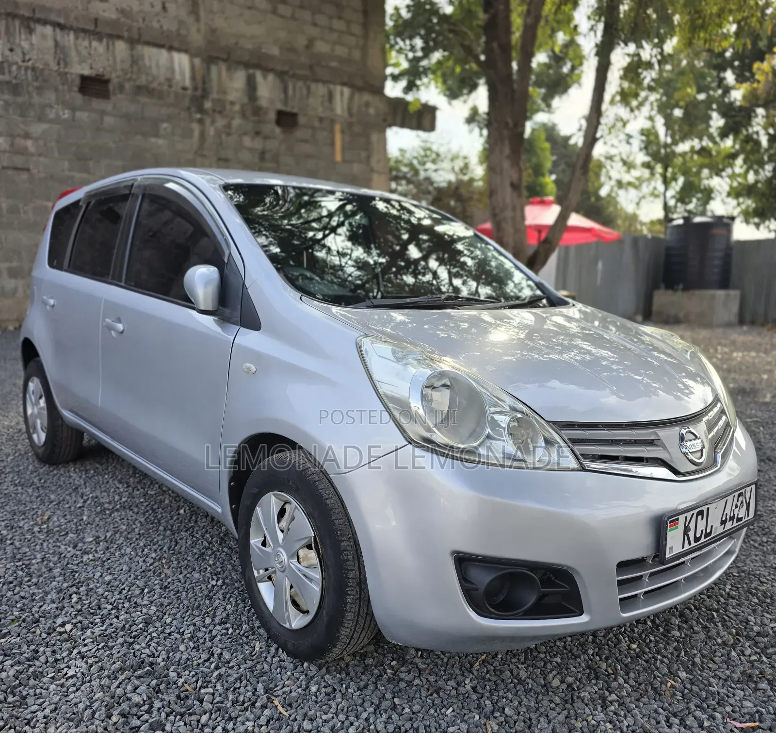 Nissan Note 1.4 2010 Silver