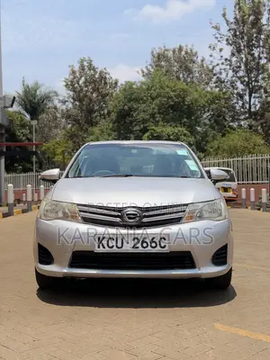 Toyota Axio 1.5 G 2WD 2012 Silver