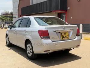 Toyota Axio 1.5 G 2WD 2012 Silver