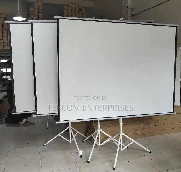 Tripod 200CM BY 200CM Tripod Projector Screen 80"X80"