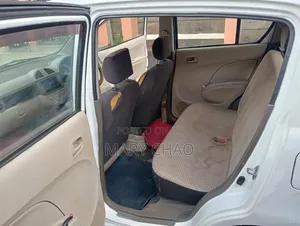 Suzuki Alto 1.0 2012 White