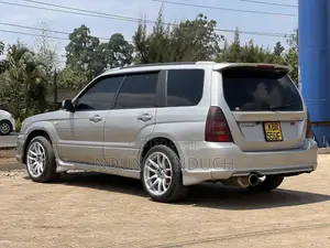Subaru Forester 2005 Gray