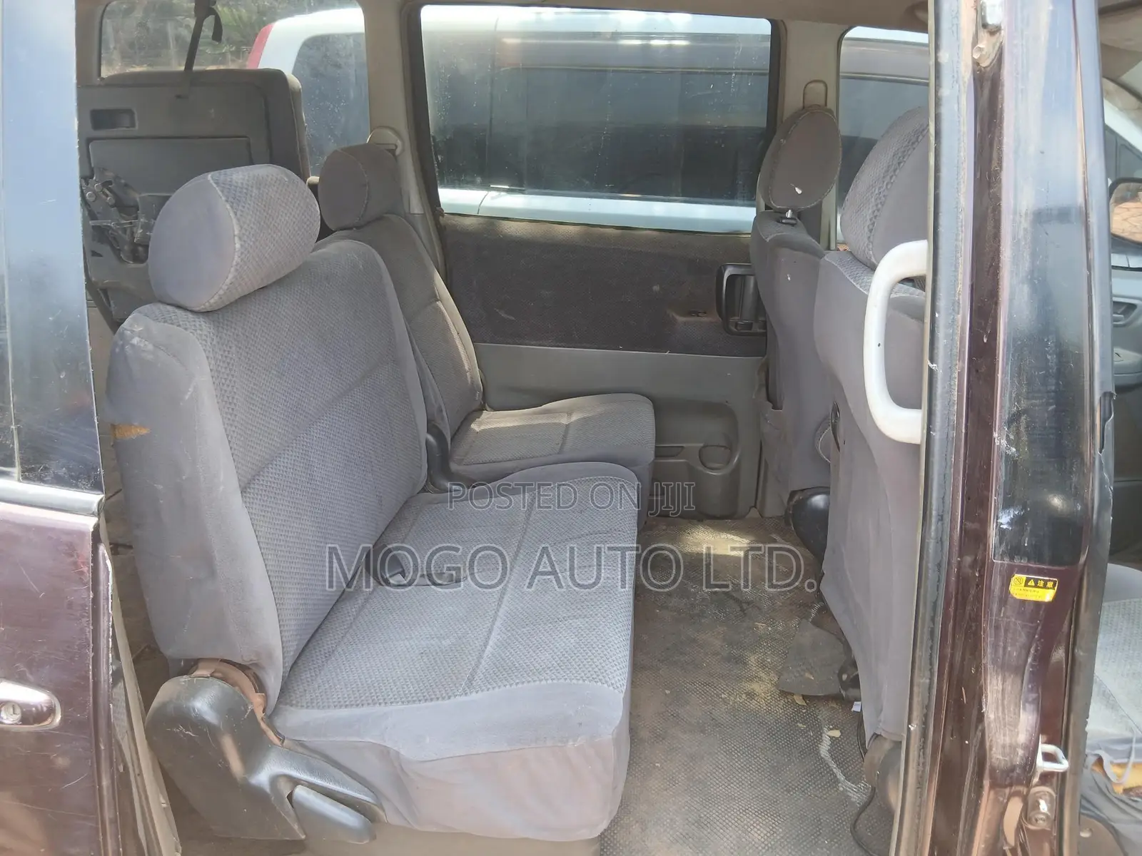 Toyota Voxy 2003 Red