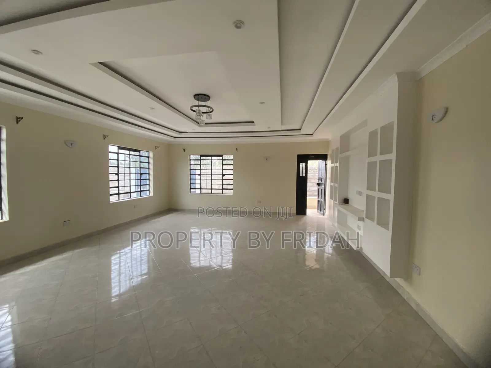 4bdrm Bungalow in Kitengela for sale