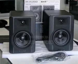 M-Audio Bx5 D3 Professional Studio Monitor for Mixing Recording