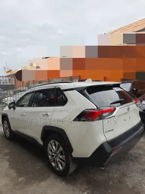 Toyota RAV4 2019 White