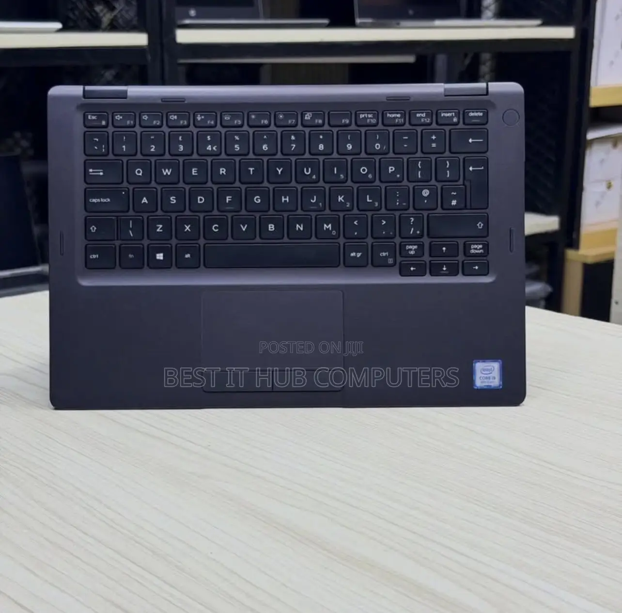 Laptop Dell Latitude 5300 2-in-1 8GB Intel Core i7 SSD 256GB