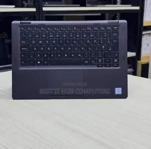 Laptop Dell Latitude 5300 2-in-1 8GB Intel Core i7 SSD 256GB