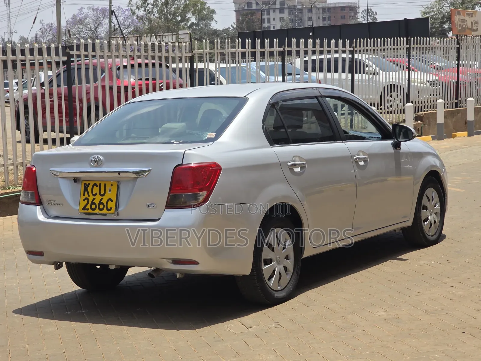 Toyota Axio 2012 Silver