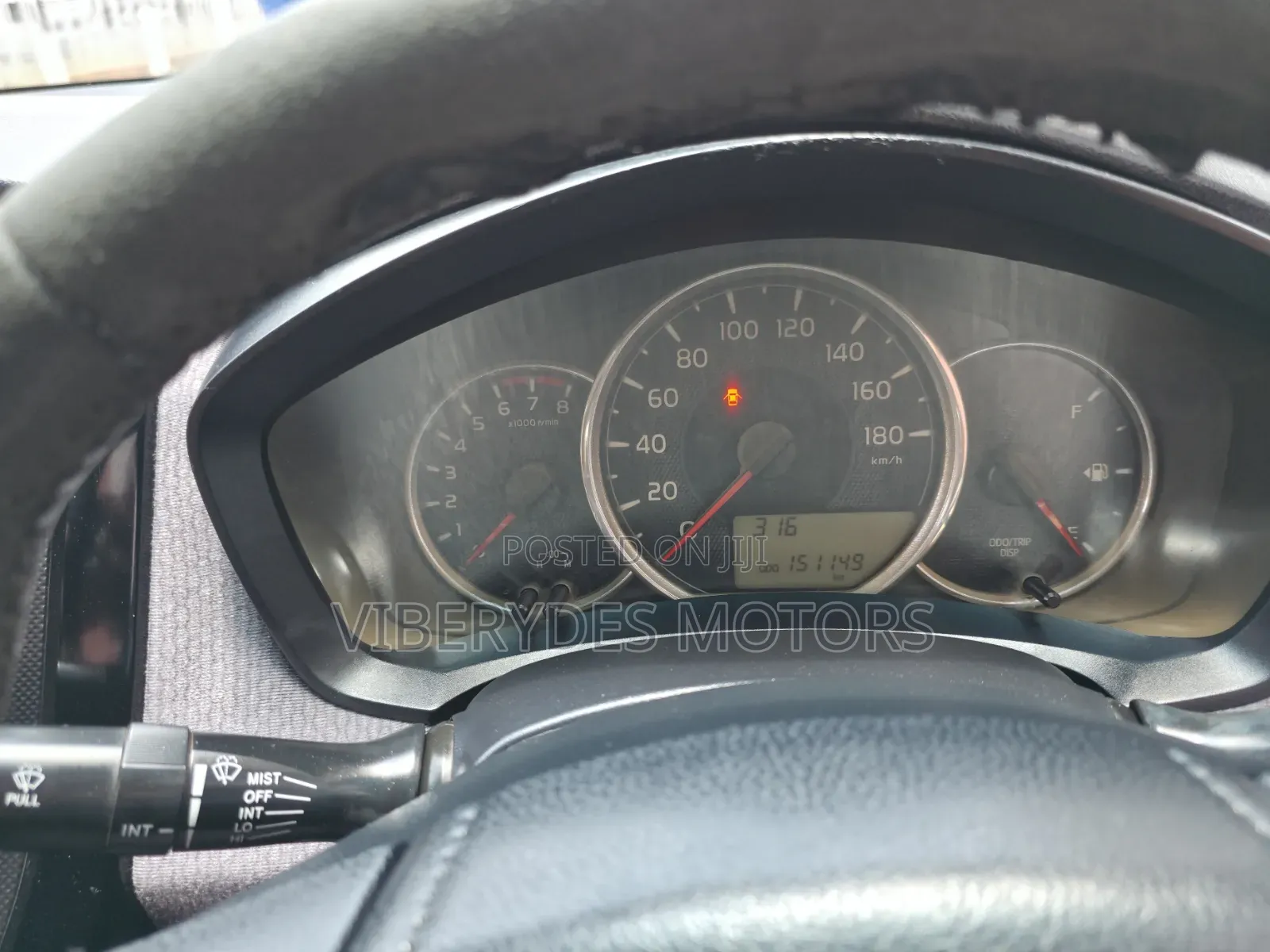 Toyota Axio 2012 Silver