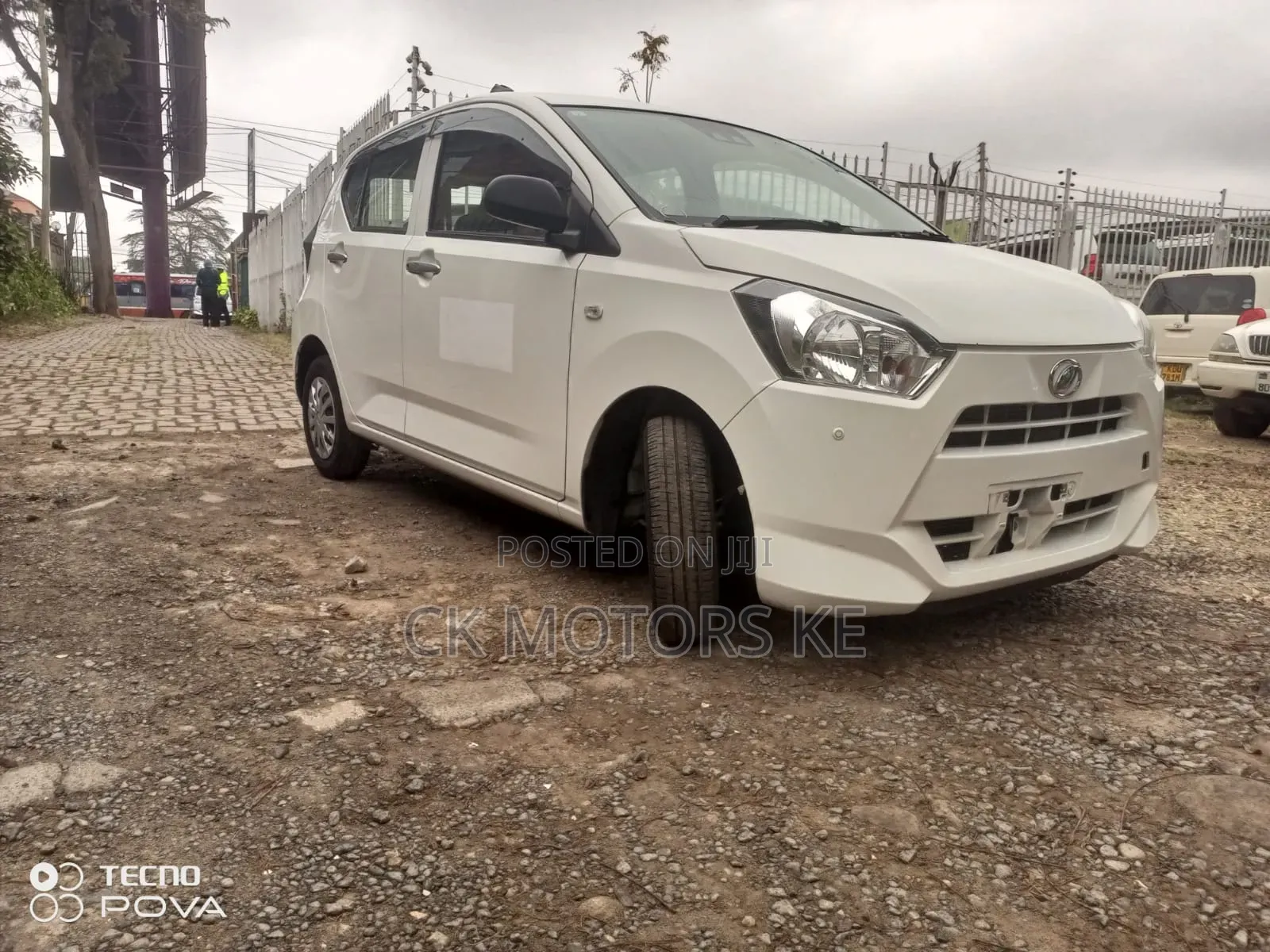 Daihatsu Mira 2019 White