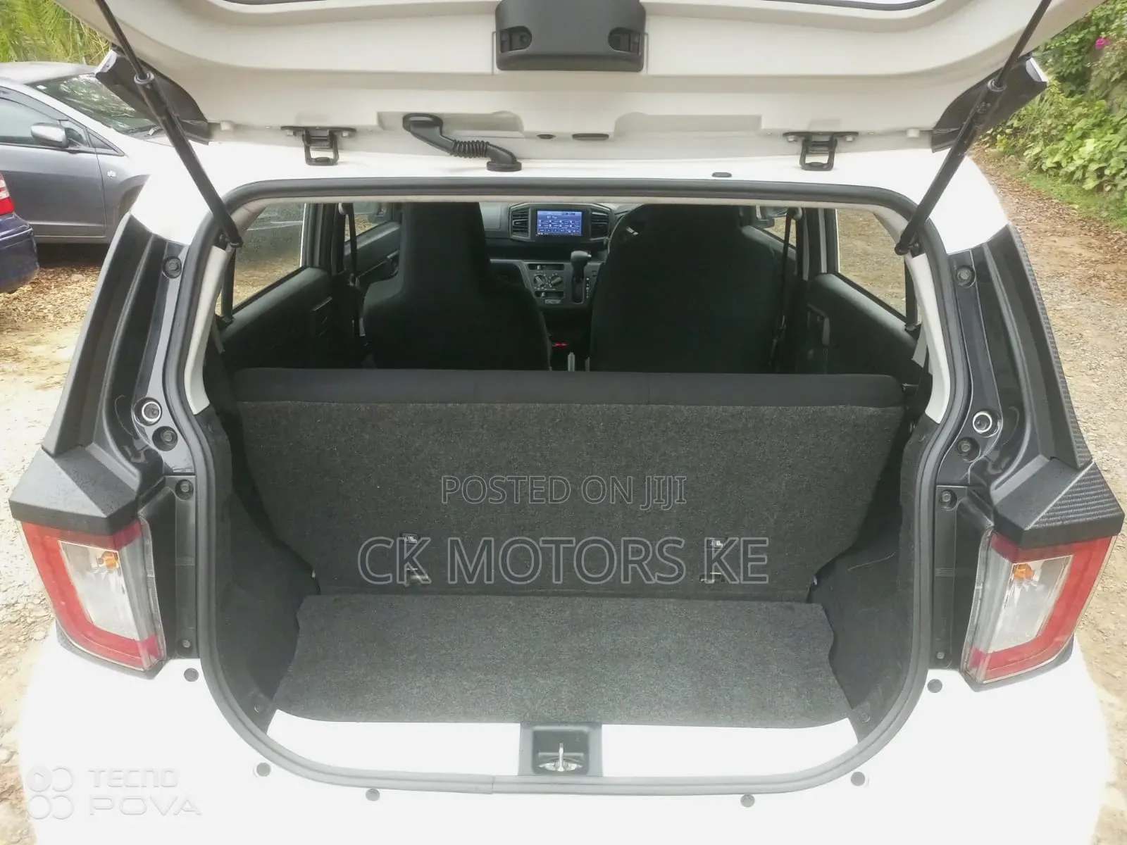 Daihatsu Mira 2019 White