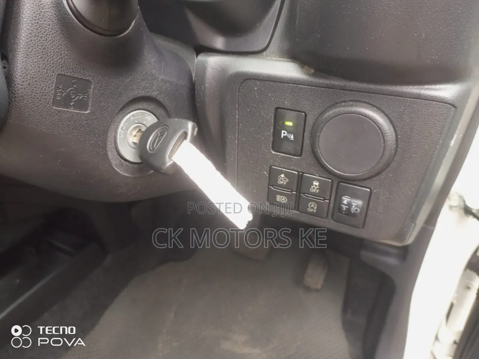 Daihatsu Mira 2019 White