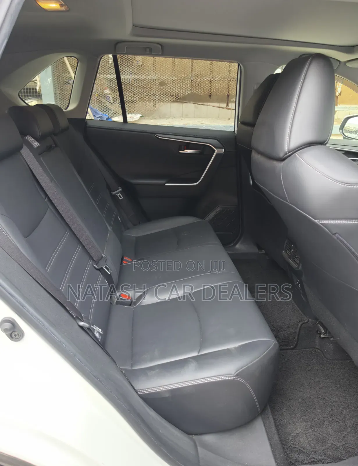 Toyota RAV4 2019 White