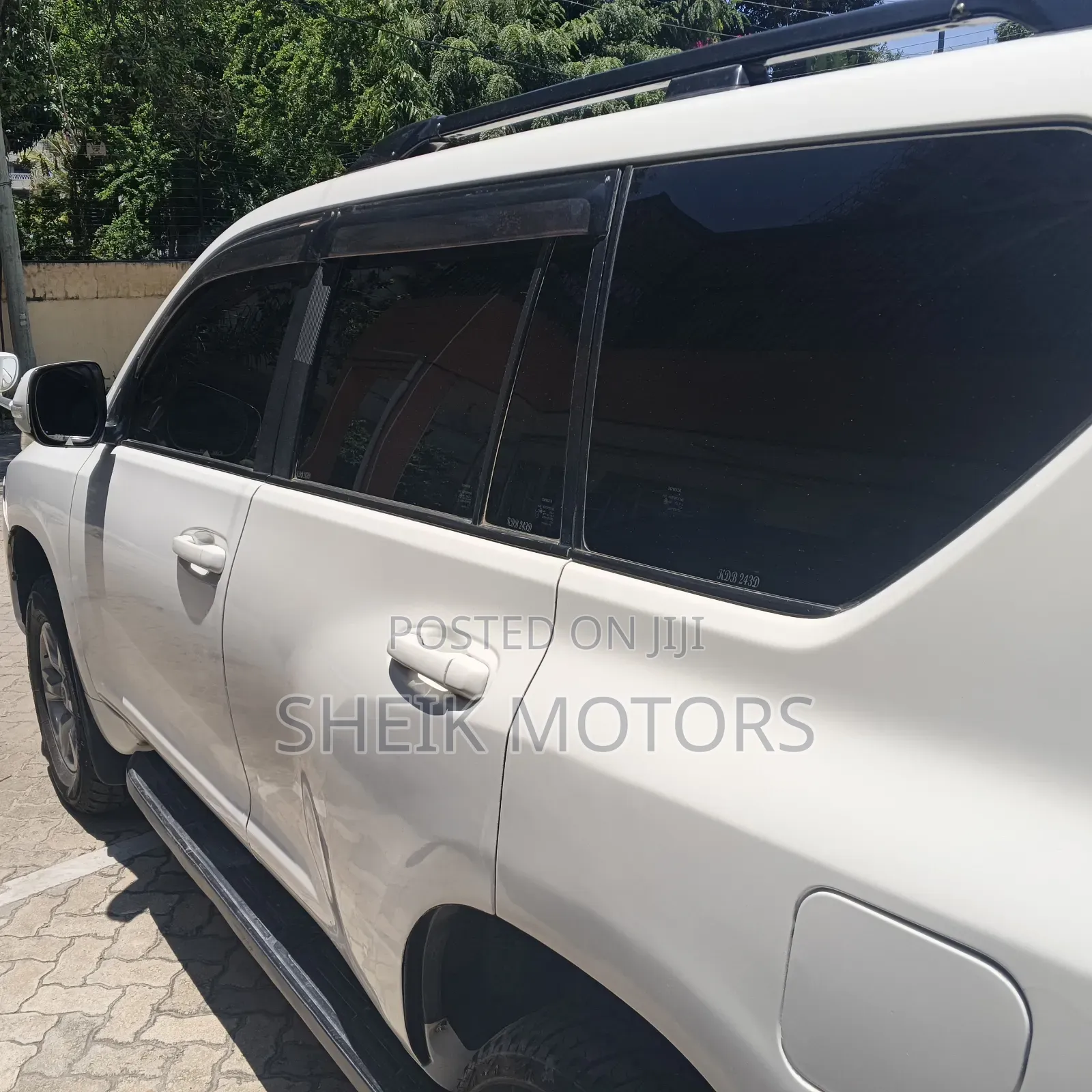 Toyota Land Cruiser Prado 2014 White