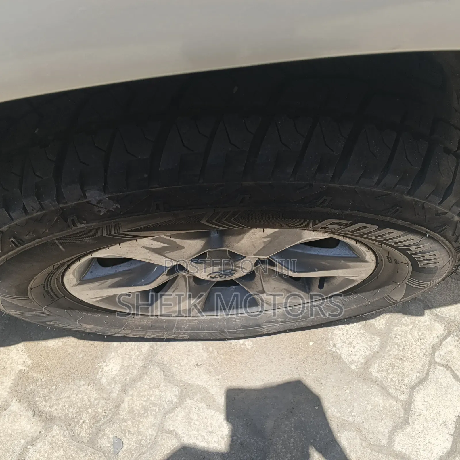 Toyota Land Cruiser Prado 2014 White