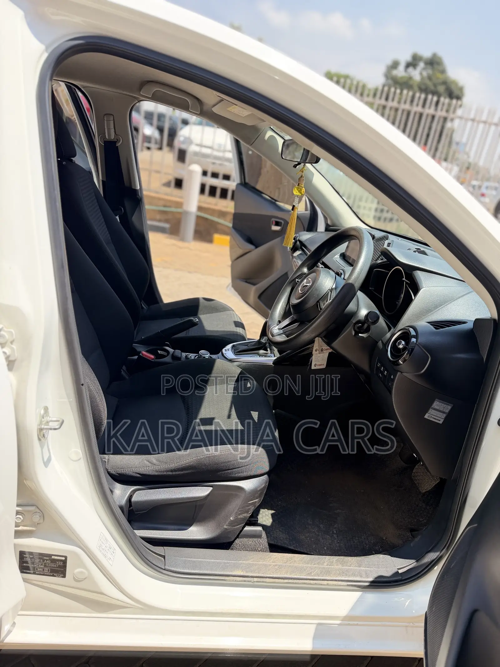 Mazda Demio 2018 White