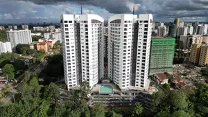 2bdrm Penthouse in Spring Valley for sale
