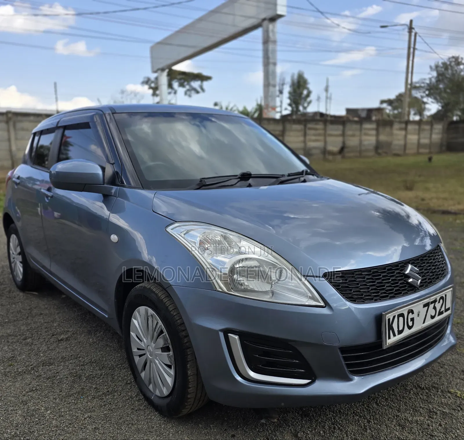 Suzuki Swift 2015 Blue