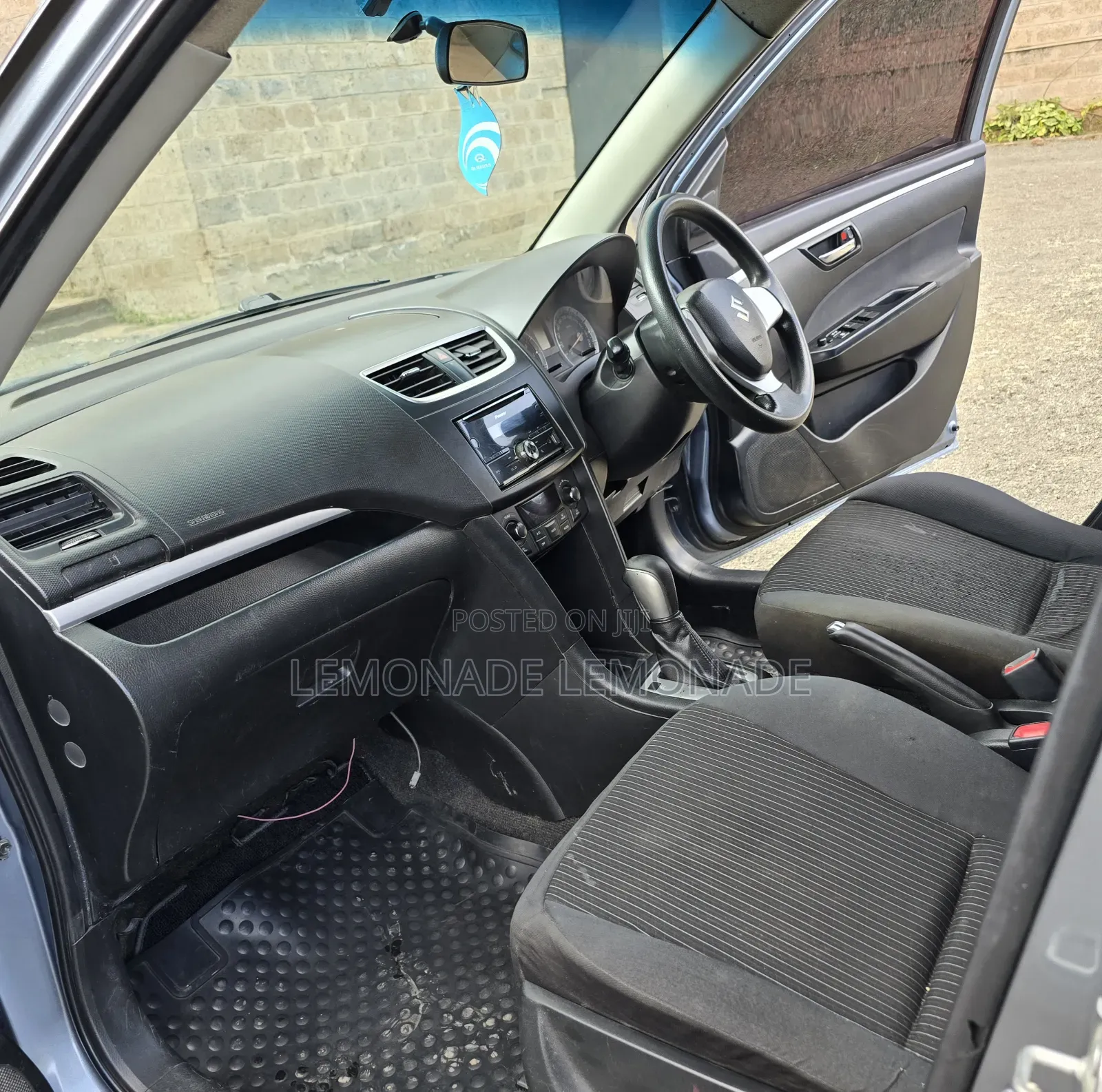 Suzuki Swift 2015 Blue