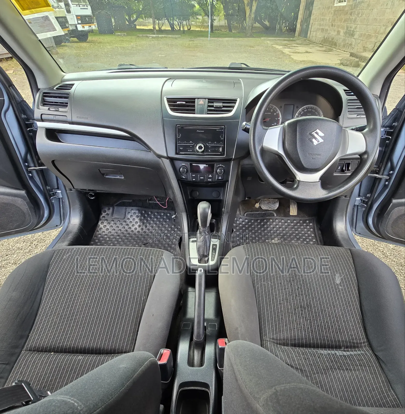 Suzuki Swift 2015 Blue