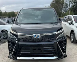 Toyota Voxy Hybrid X 2WD 7-Seater 2020 Black