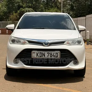 Toyota Axio 1.5 Hybrid 2WD 2017 Pearl