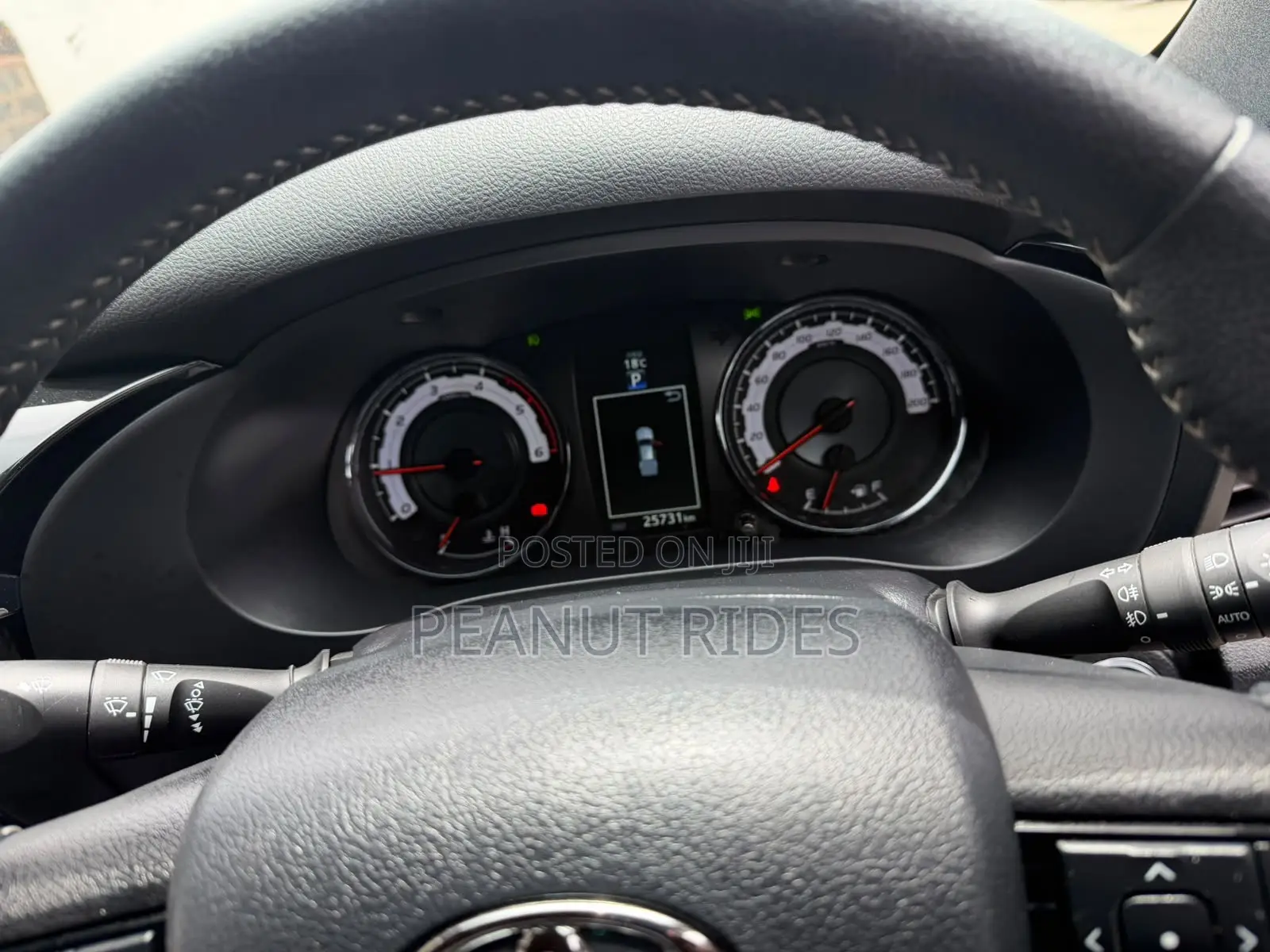 Toyota Hilux 2019 Black