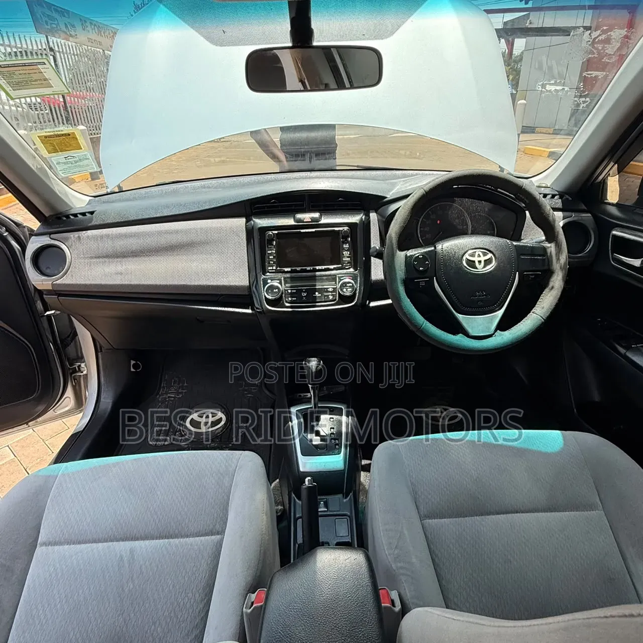 Toyota Axio 1.5 G 2WD 2012 Silver