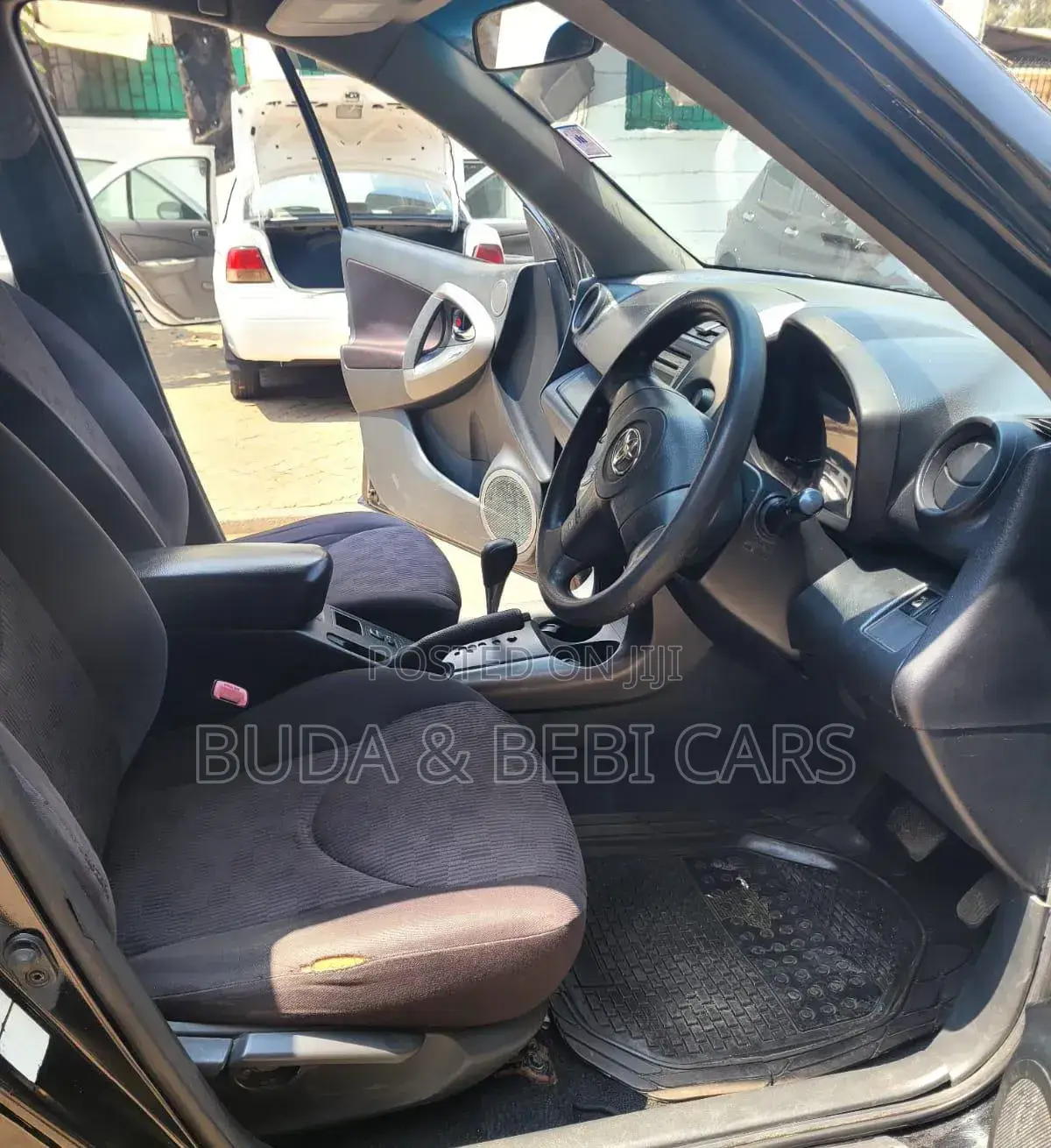 Toyota RAV4 2010 Black