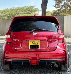 Nissan Note 1.2 Hybrid NISMO 2019 Red