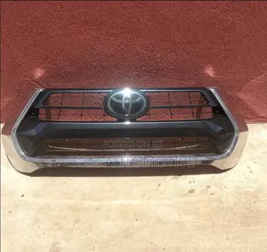 Original Grille Hilux Revo, Rocco - Ex Japan