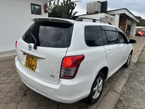 Toyota Corolla Fielder 2011 White