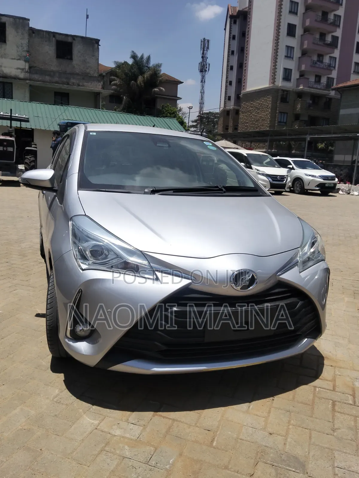 Toyota Vitz 1.3 AWD 5dr 2019 Silver