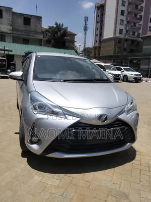 Toyota Vitz 1.3 AWD 5dr 2019 Silver