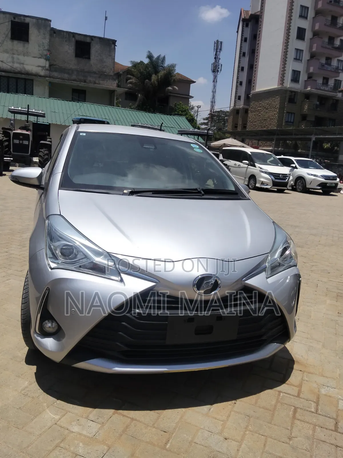 Toyota Vitz 1.3 AWD 5dr 2019 Silver