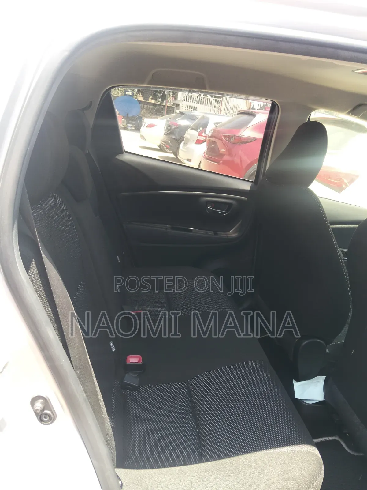 Toyota Vitz 1.3 AWD 5dr 2019 Silver