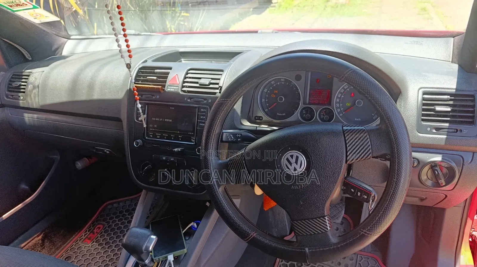 Volkswagen Golf 2009 Red