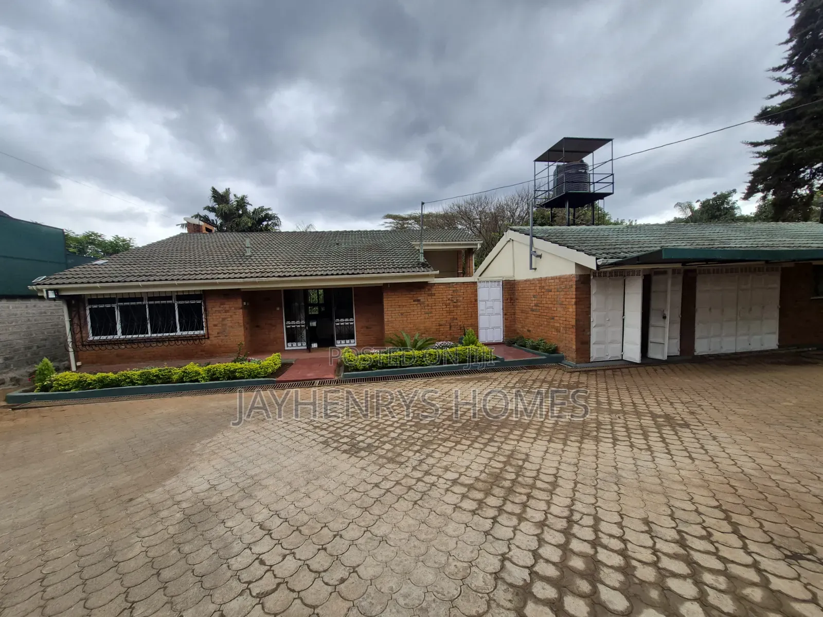 4bdrm House in Runda for rent