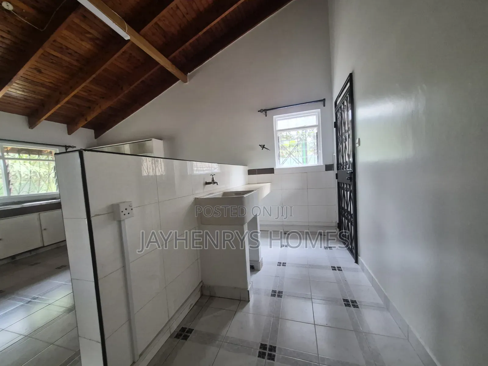 4bdrm House in Runda for rent