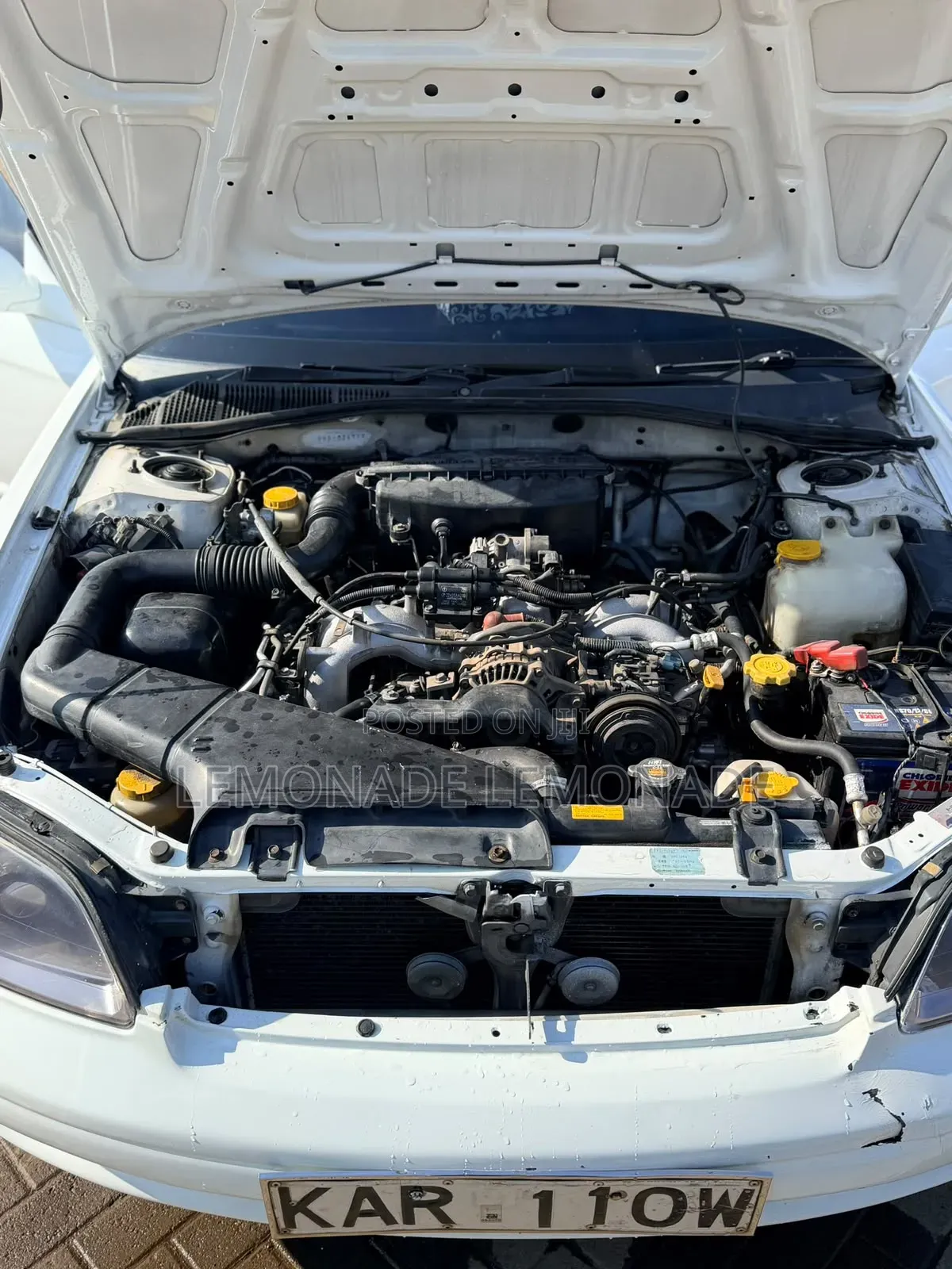 Subaru Legacy 1998 White