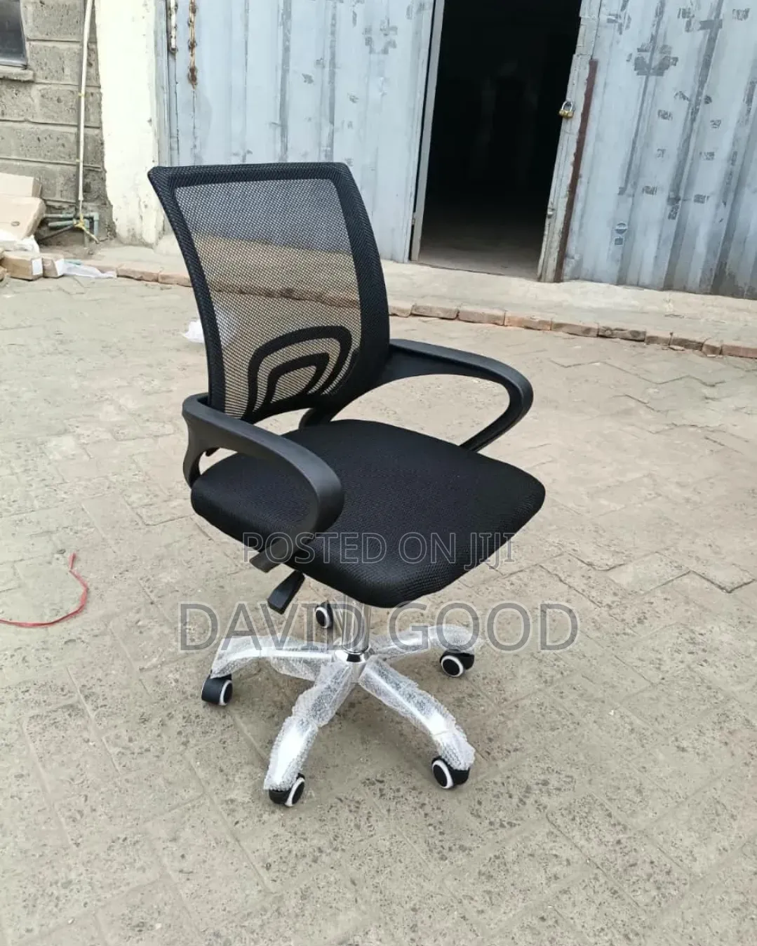 Black Mesh Office Chair