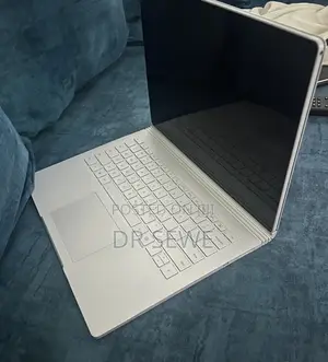 Laptop Microsoft Surface Book 2 8GB Intel Core i5 SSD 250GB