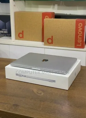 New Laptop Apple MacBook Pro 2019 32GB Intel Core i9 SSD 1T