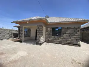 4bdrm Bungalow in Kitengela for sale